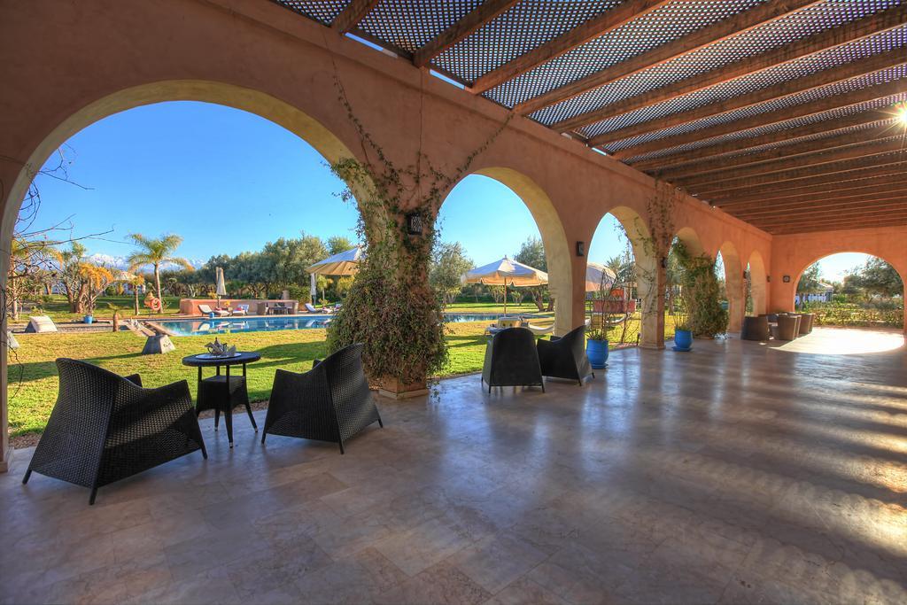Villa Marco Au Jardin Des Senteurs El Ain Buitenkant foto