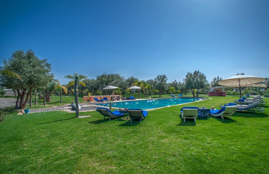Villa Marco Au Jardin Des Senteurs El Ain Buitenkant foto