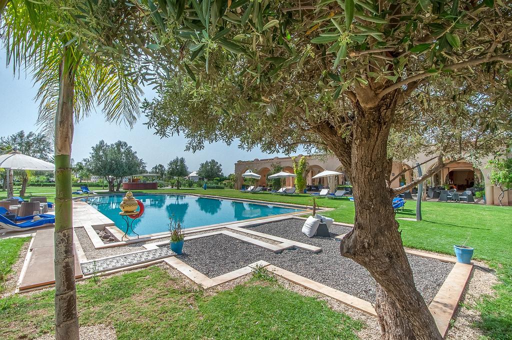 Villa Marco Au Jardin Des Senteurs El Ain Buitenkant foto