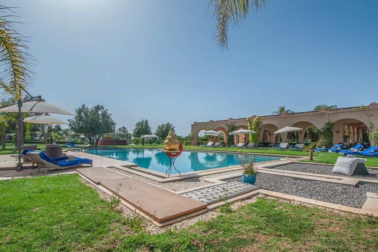 Villa Marco Au Jardin Des Senteurs El Ain Buitenkant foto